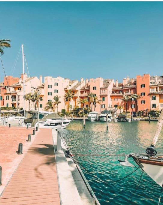 Aquamarine Apartment In Marina Sotogrande Exterior photo