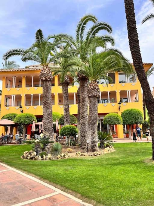 Aquamarine Apartment In Marina Sotogrande Exterior photo