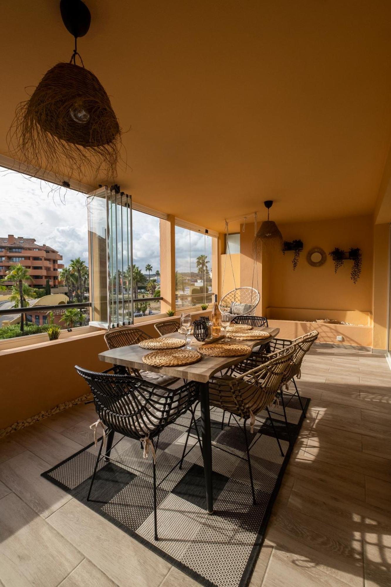 Aquamarine Apartment In Marina Sotogrande Exterior photo