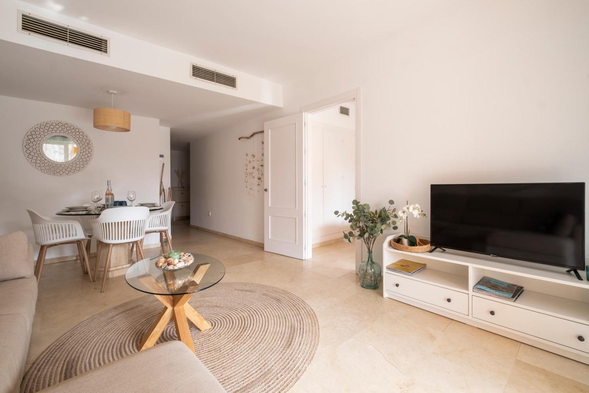 Aquamarine Apartment In Marina Sotogrande Exterior photo